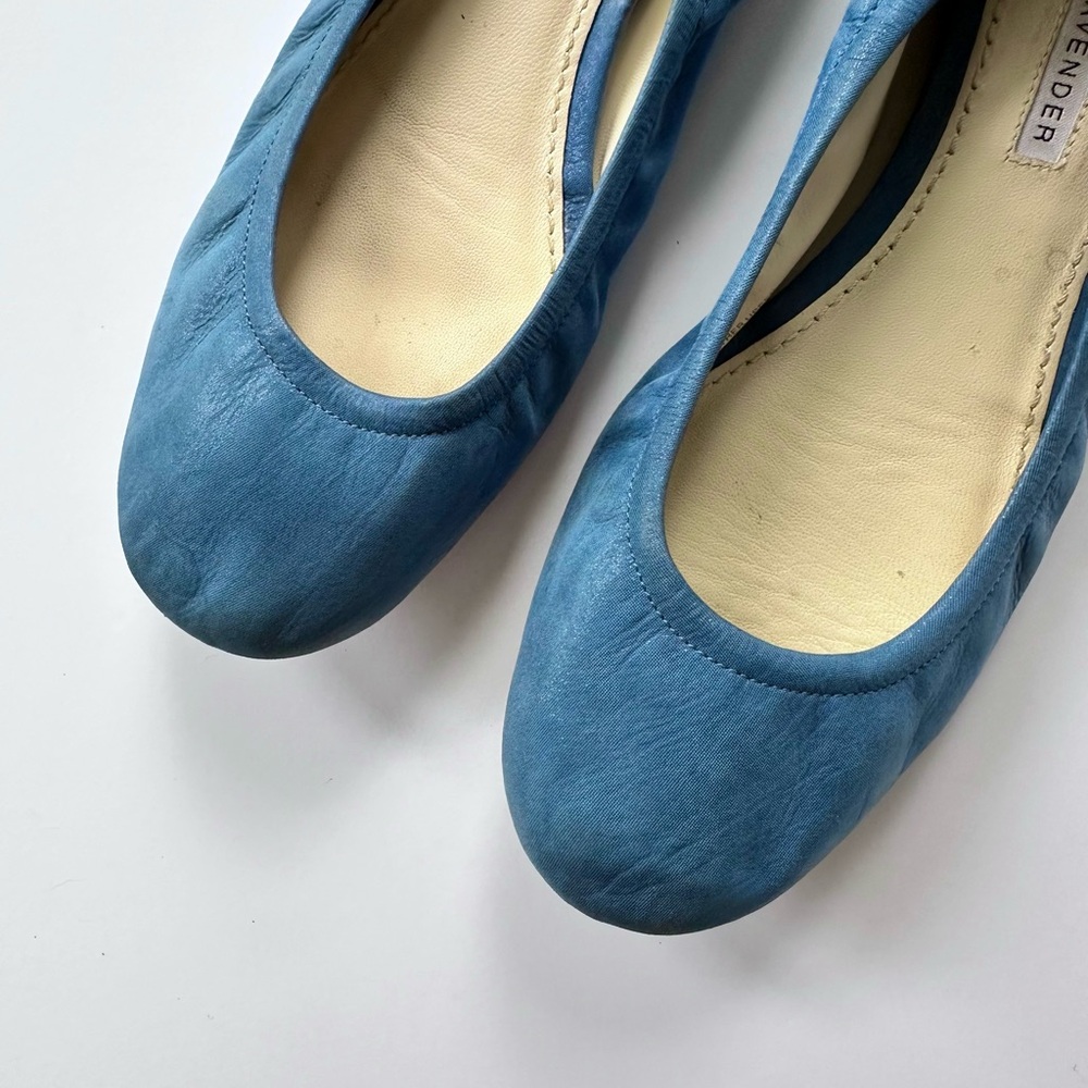 Vera Wang Lavendar Label Leather Ballet Flats in Blue Shimmer Size 8 - Picture 13 of 16